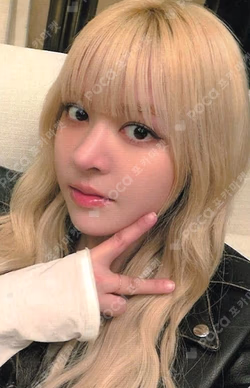 NMIXX EPISODE 1 : ZERO FRONTIER POP-UP IN FRANKFURT REWARD Lily photocard image