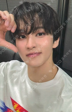 NCT DREAM DREAM THE FUTURE BOOK (Digital Code) MARK photocard image