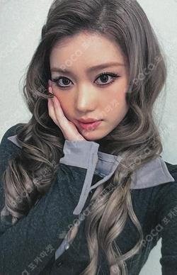 CRACK CODE DEAR MY MUSE LUCKY DRAW XIAOTING photocard image