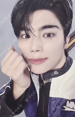 2026 ZEROBASEONE WORLD TOUR [HERE&NOW] ENCORE IN SEOUL ROSE QUARTER ZIP-UP PARK GUNWOOK photocard image