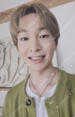 SHINee ONEW photocard image