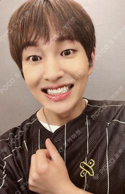 2025 ONEW WORLD TOUR [ONEW THE LIVE : PERCENT (%)] UNIFORM ONEW photocard image
