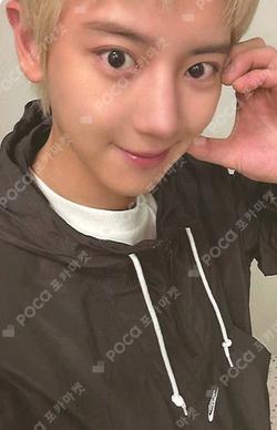 Black Out KMS CHANYEOL photocard image