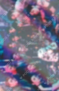 HAPPY BURSTDAY MAKESTAR