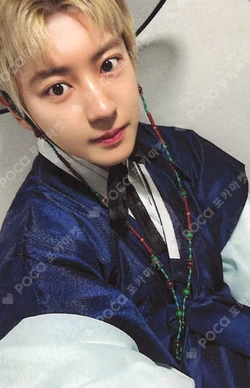 2025 CHANYEOL LIVE TOUR : 都市風景 (City-scape)│Epilogue RANDOM TRADING CARD SET