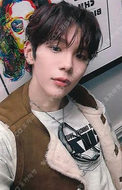 Fame KMS SHOTARO photocard image