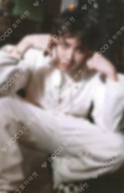 BTS J-Hope photocard image