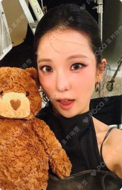 CRACK CODE LOCKED ver. KTOWN4U YUJIN photocard image