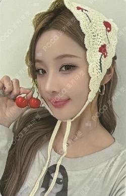 Who is she MUVVE BELLE photocard image
