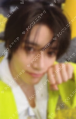 7TH YEAR: A Moment of Stillness in the Thorns WEVERSE BEOMGYU photocard image