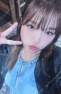 Blooming Wings APPLEMUSIC YENA photocard image