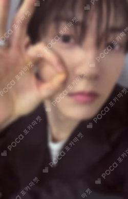 7TH YEAR: A Moment of Stillness in the Thorns SHOWCASE LIVE WEVERSE SOOBIN photocard image