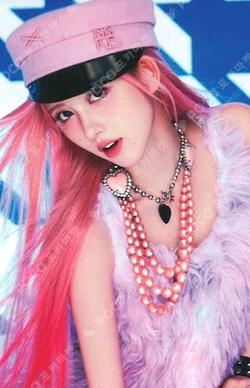 REVIVE+ ARTBOX GAEUL photocard image