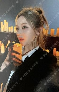 Who is she MUVVE BELLE photocard image