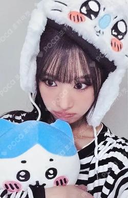Who is she APPLEMUSIC LUCKY DRAW NATTY photocard image