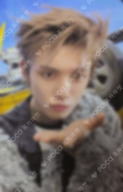 7TH YEAR: A Moment of Stillness in the Thorns Photocard Case Ver. HUNGER Ver.