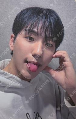 DEAD AND WHOSFAN LUCKY DRAW Gun-il photocard image