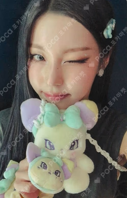 NMIXX 1ST WORLD TOUR [EPISODE 1: ZERO FRONTIER] IN INCHEON PHOTOBOOK FANS SHOP KYUJIN photocard image