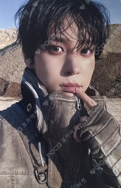GOLDEN HOUR : Part.4 MAKESTAR YUNHO photocard image