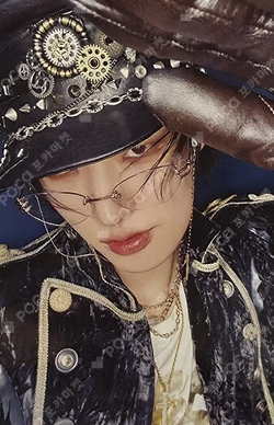 GOLDEN HOUR : Part.4 MAKESTAR LUCKY DRAW MINGI photocard image