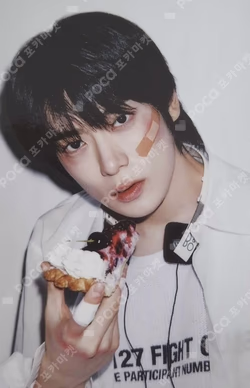 2025 SEASON'S GREETINGS RANDOM TRADING CARD [B ver.]