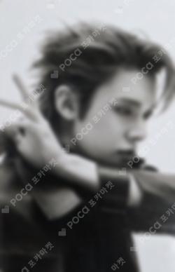 7TH YEAR: A Moment of Stillness in the Thorns THORN Ver. knpops YEONJUN photocard image