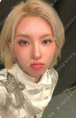 Fe3O4: FORWARD APPLEMUSIC LUCKY DRAW BAE photocard image