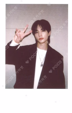 KARMA KMS WINNER HYUNJIN photocard image