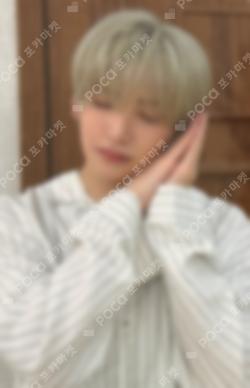 We on Fire WITHMUU LUCKY DRAW YUMA photocard image