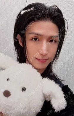 DEAD AND Hellolive shop JunHan photocard image