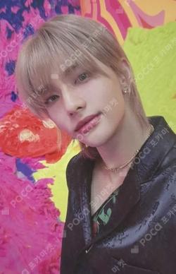 Stray Kids HYUNJIN photocard image