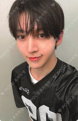 My First Flip APPLEMUSIC Donghyeon photocard image