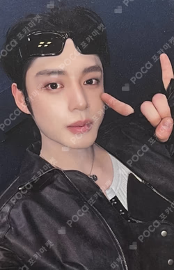 ZEROBASEONE KIM JIWOONG photocard image
