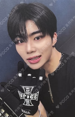 NEVER SAY NEVER YIZHIYU PARK GUNWOOK photocard image