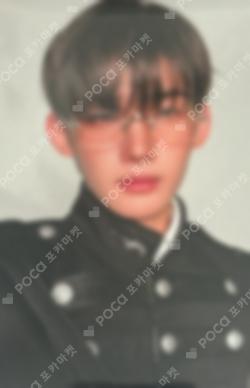 We on Fire LIMITED/STANDARD EDITION WEVERSE JO photocard image