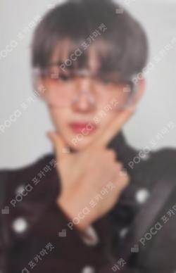 We on Fire SOLO EDITION WEVERSE JO photocard image