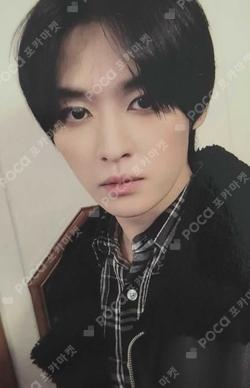 Stray Kids LEE KNOW photocard image