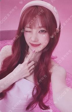 L'Oréal Paris YUQI photocard image