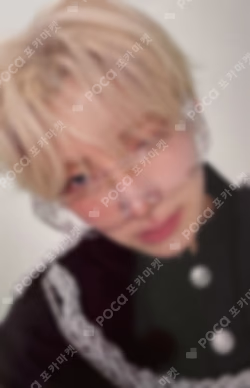 We on Fire SOLO EDITION WEVERSE YUMA photocard image