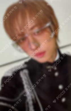 We on Fire SOLO EDITION WEVERSE TAKI photocard image