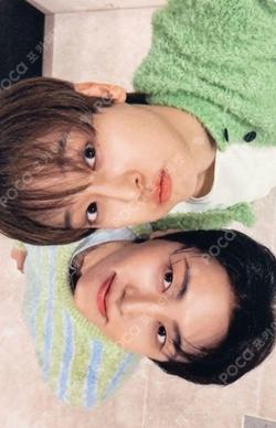 About Love APPLEMUSIC LUCKY DRAW Unit photocard image
