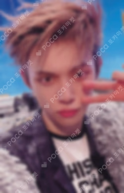 7TH YEAR: A Moment of Stillness in the Thorns WEVERSE JAPAN LUCKY DRAW YEONJUN photocard image