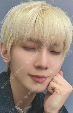 ATEEZ YEOSANG photocard image