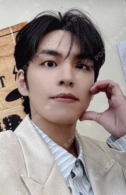 DAY6 10th Anniversary Tour [The DECADE] in JAPAN REWARD