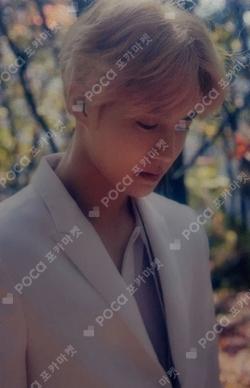 EXO PLANET #4 The EℓyXiOn  CARD WALLET &  PHOTO CARD SET