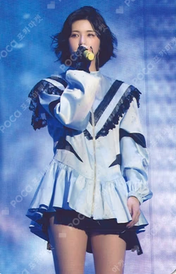 NMIXX 1ST WORLD TOUR [EPISODE 1: ZERO FRONTIER] IN INCHEON PHOTOBOOK MUSICPLANT BAE photocard image