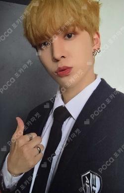 ATEEZ YUNHO photocard image