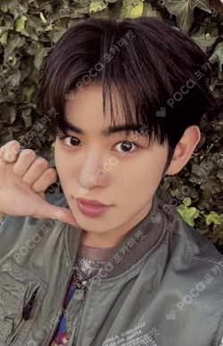 My First Kick BROADCAST Minje photocard image