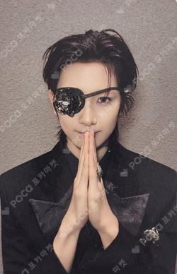 DEFINITION HERE Ver. KYRELL photocard image