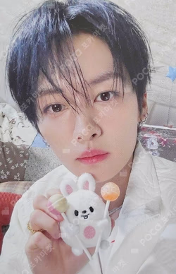 Stray Kids 6TH FANMEETING ‘STAY in Our Little House’